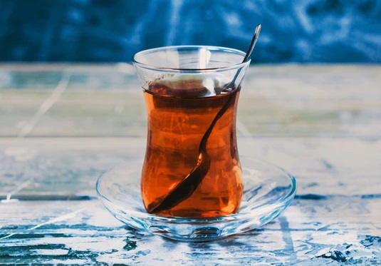 Турецкий чай в стакане-тюльпане армуду: традиция и смысл|Статьи о чае