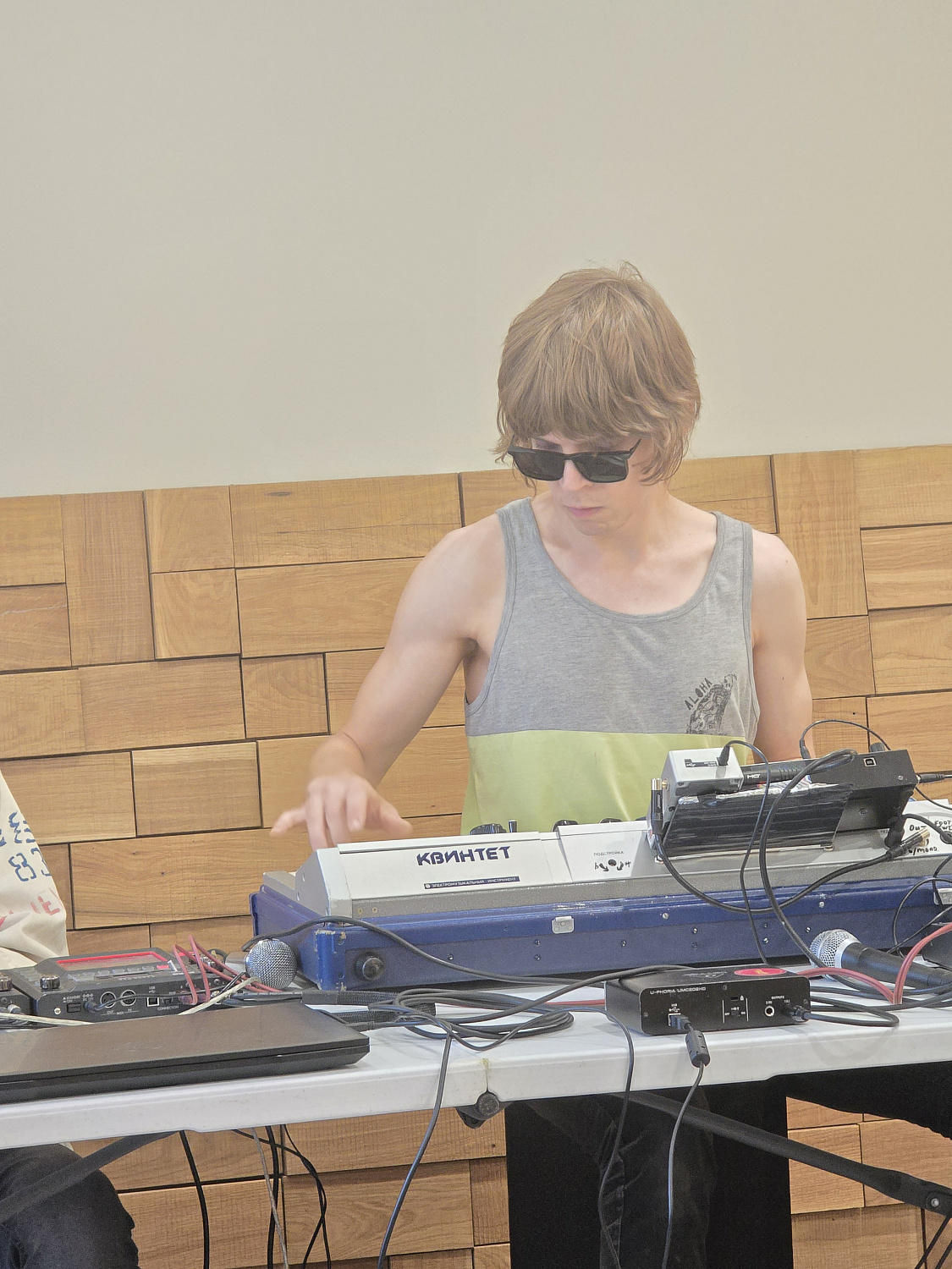 Памятная вечеринка в честь дня рождения Чайной Линии