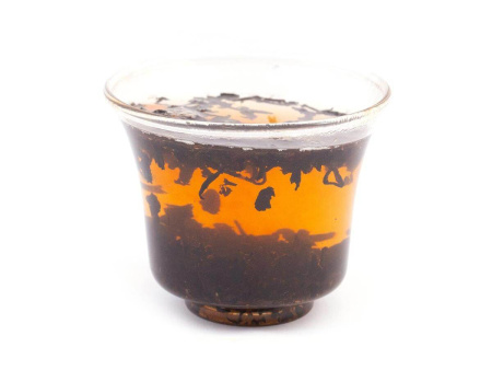 Прессованный шу пуэр - Шу пуэр выдержанный в мандарине «Чэньнянь цзюй пу ча у гунхай и чаньпинь», 