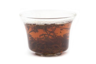 Красный чай Цин сян Цзинь цзюнь мэй  (Золотые брови нежного аромата)