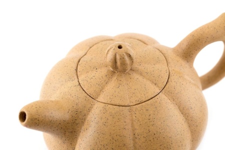 Глиняный чайник «Мячик». Цена: 2 150 ₽ руб.