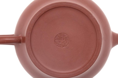 Чайник глиняный "Чугунный", 200 мл. Цена: 5 000 ₽ руб.