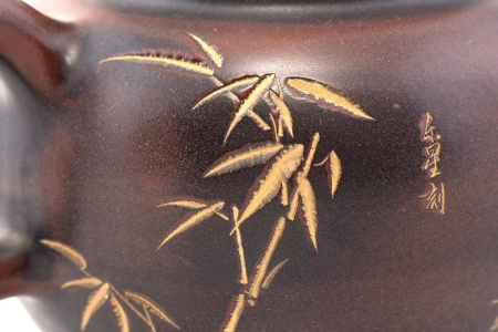 Чайник из Циньчжоу, Гуанси «Одинокая флейта», 230 мл.. Цена: 11 400 ₽ руб.