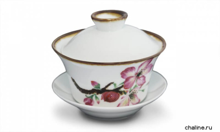 Ceramic gaiwan "Red flower" 205 ml.. Цена: ₽1,170 руб.