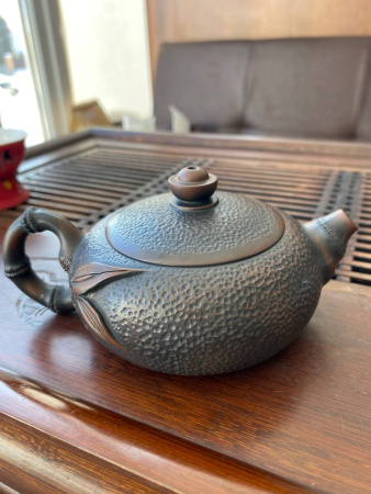 Глиняный чайник из Цзяньшуй, Юньнань "Античный", 200 мл. Цена:  руб.