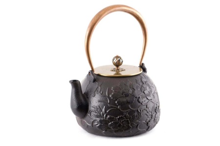 Чугунный чайник «Сварим чай в лесу», 1500 мл.. Цена: 12 430 ₽ руб.