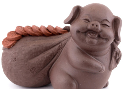 Чайная игрушка «Поросёнок с денежным мешком». Цена: 2 700 ₽ руб.