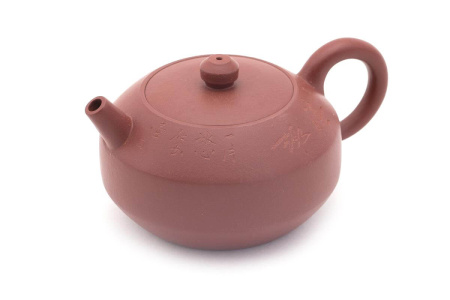 Чайник глиняный «Храм». Цена: 7&nbsp;360 ₽ руб.