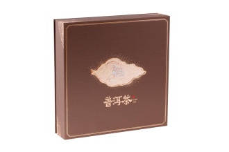 Подарочная упаковка для блина «Прессованный белый чай». Цена: 2 550 ₽ руб.