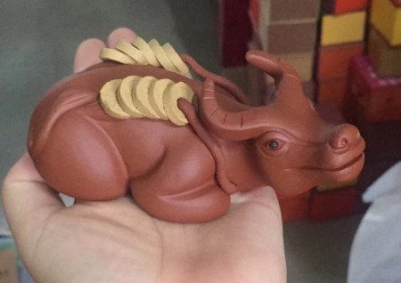 Clay tea figurine "Money Buffalo". Цена:  руб.