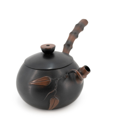 Глиняный чайник из Циньчжоу, Гуанси "Бамбуковый ствол", 180 мл.. Цена: 27 470 ₽ руб.