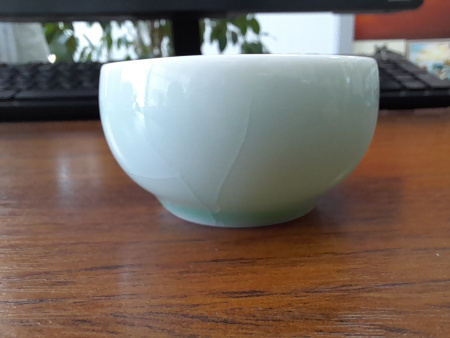 Уцененная пиала (чабэй) «Чаепитие в горах», 50 мл.  | 茶杯. Цена: 380 ₽ руб.