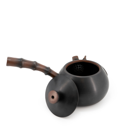 Глиняный чайник из Циньчжоу, Гуанси "Бамбуковый ствол", 180 мл.. Цена: 27 470 ₽ руб.