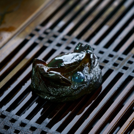 Чайная фигурка меняющая цвет "Краб с жемчугом". Цена: 1 330 ₽ руб.