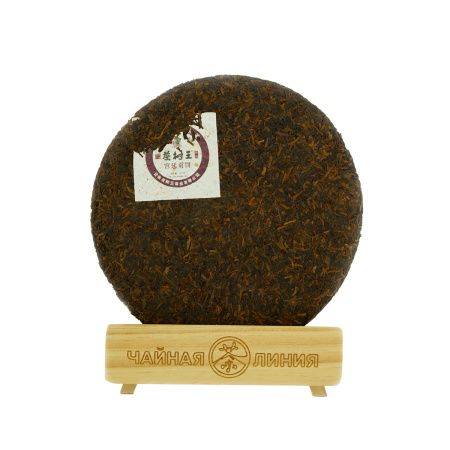 Прессованный шу пуэр - Шу пуэр 2017 г. "Гунтин Гун Бин" завода "Чашуван" 357 г, 