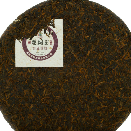 Прессованный шу пуэр - Шу пуэр 2017 г. "Гунтин Гун Бин" завода "Чашуван" 357 г, 