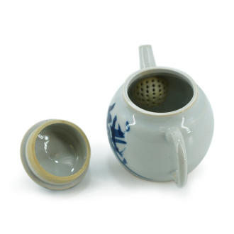 Hand-painted celadon teapot "Hieroglyphics" 120 ml. Цена: ₽4,330 руб.