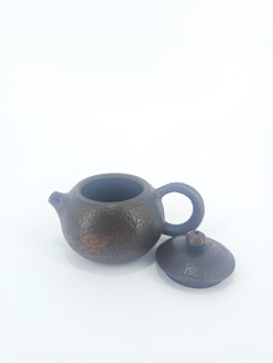 Чайник глиняный из Цзяньшуй, Юньнань "Дождь над равниной", 125 мл. Чайник глиняный из Цзяньшуй, Юньнань "Дождь над равниной", 125 мл.. Цена: 17 420 ₽ руб.